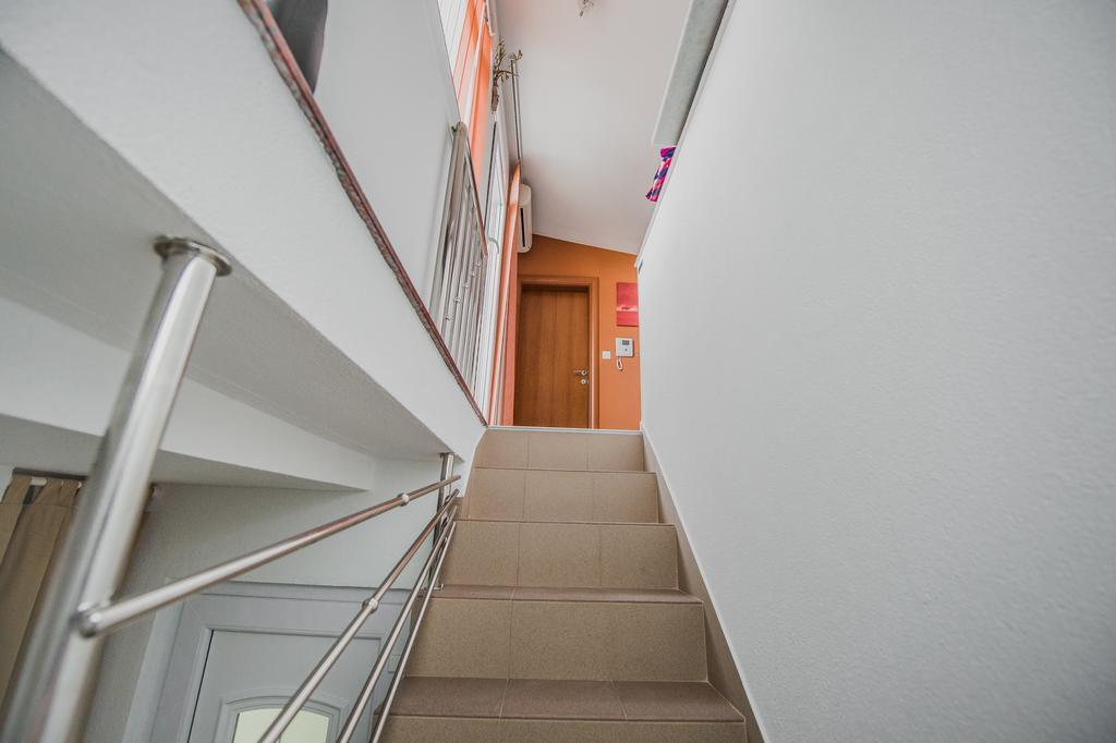 Apartments Villa Monique 罗戈兹尼察 客房 照片